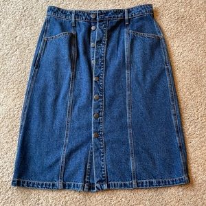 Denim skirt